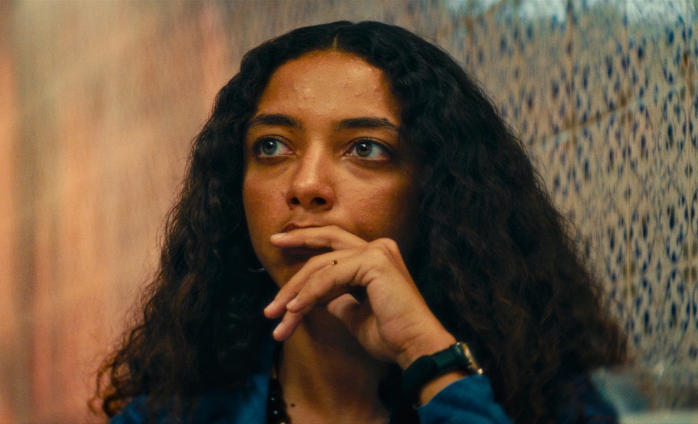 Alice Carvalho em cena de "O agente secreto" — Foto: Divulgação / Victor Jucá