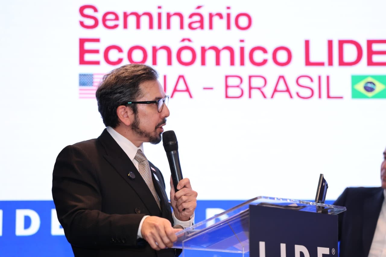 Cônsul-geral dos EUA vê momento favorável para aproximação e