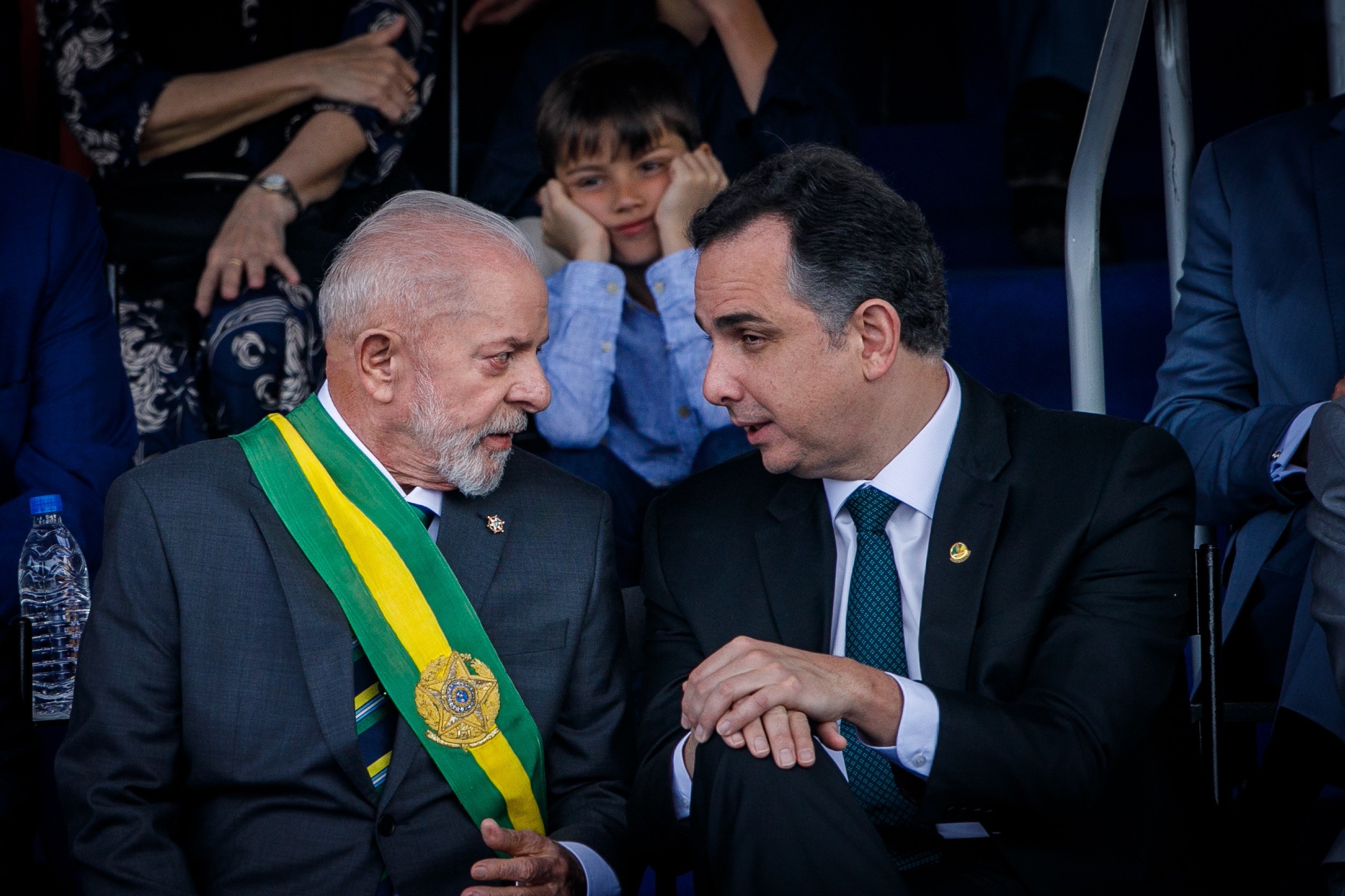 Lula reconhece dificuldades em Minas e PT busca alternativas para candidato ao governo