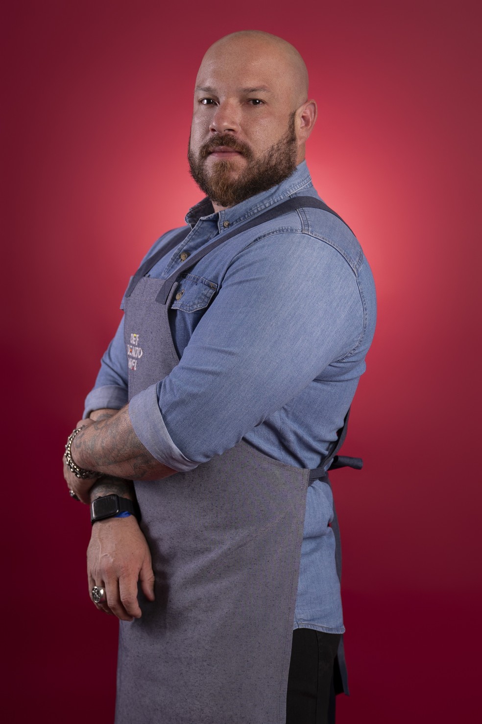 Bruno Salomão, participante do reality show 'Chef de alto nível', no grupo 'cozinheiros da internet — Foto: Divulgação/TV Globo/Beto Roma
