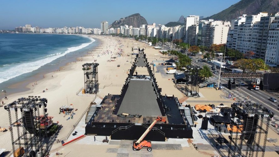 Show de Alok em Copacabana terá apresentação com escolas de samba para ...