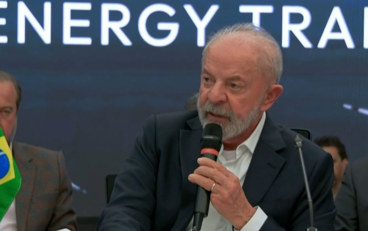 Lula viaja para Celac esvaziada na Colômbia para defender paz na região diante de tensões entre EUA e Venezuela