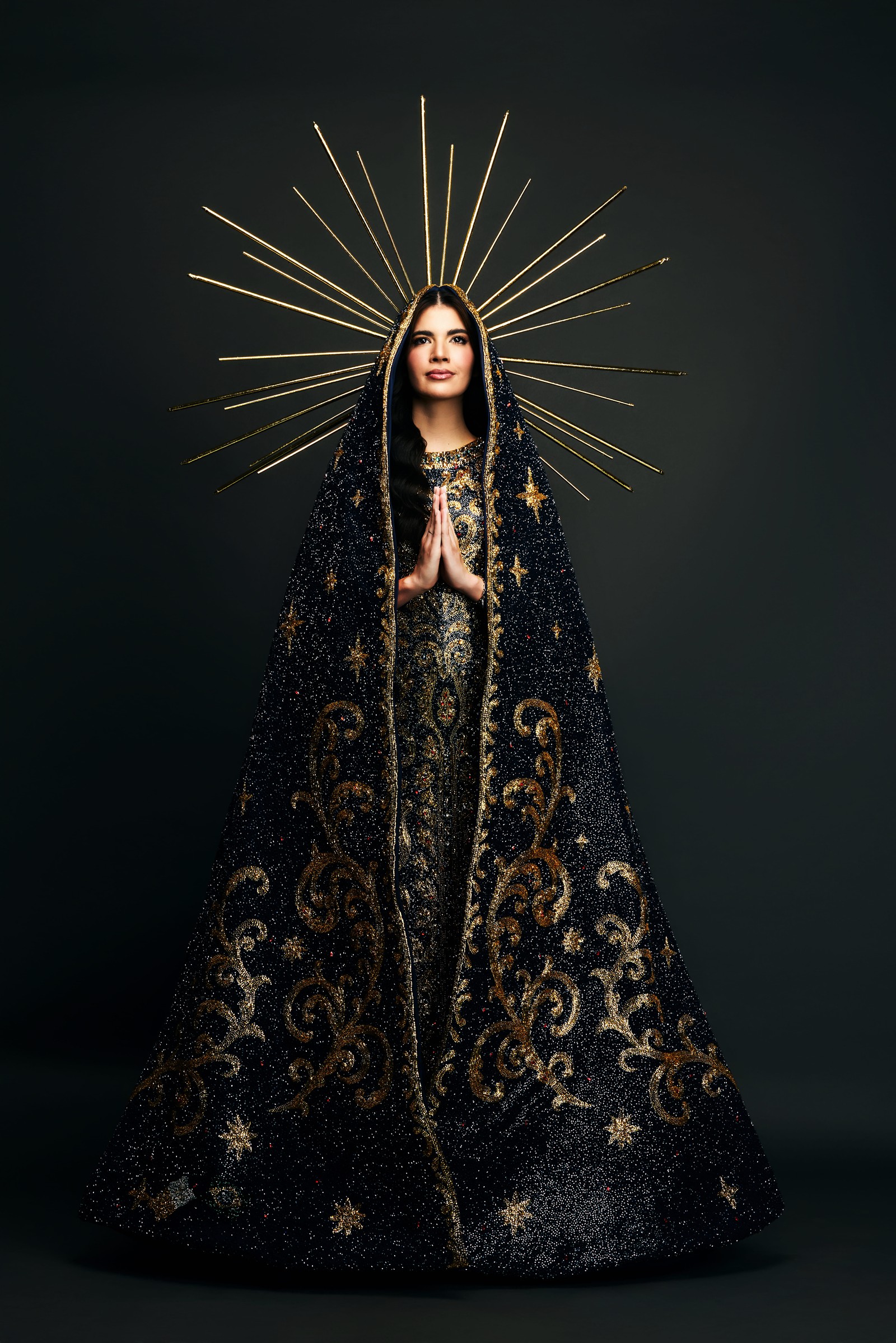 A  etapas preliminadores do concurso incluíram, além do desfile de trajes típicos, os de biquíni. — Foto: Ber Sardi