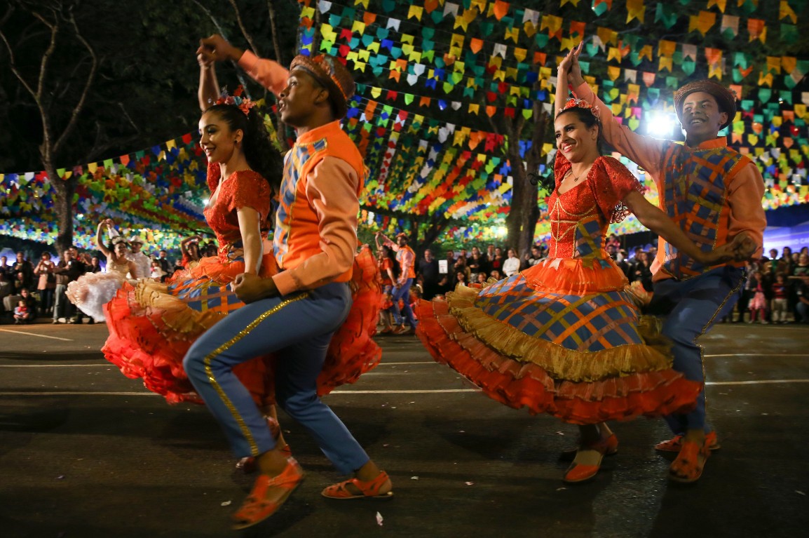 Origens das Tradições Juninas Reveladas