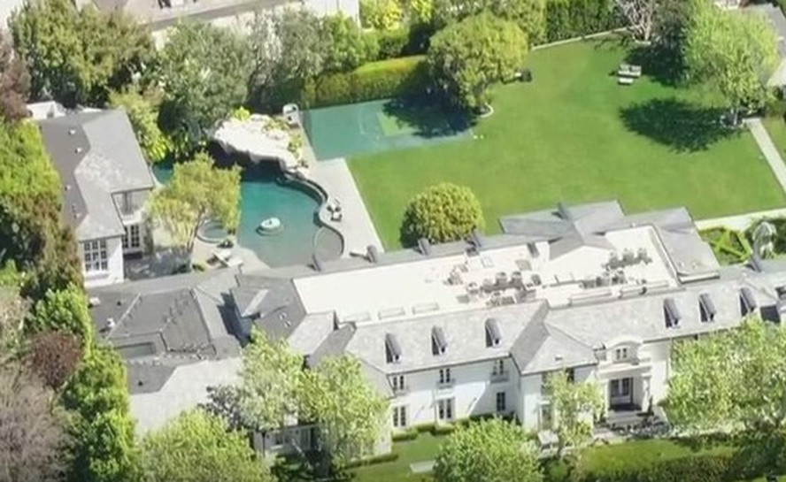 Acusado de estupro, rapper Diddy comprou mansão por US$ 40 milhões em Los  Angeles
