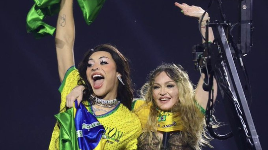 Nas redes, brasileiros dizem que Madonna fez bandeira verde e amarela voltar a ser de todo mundo