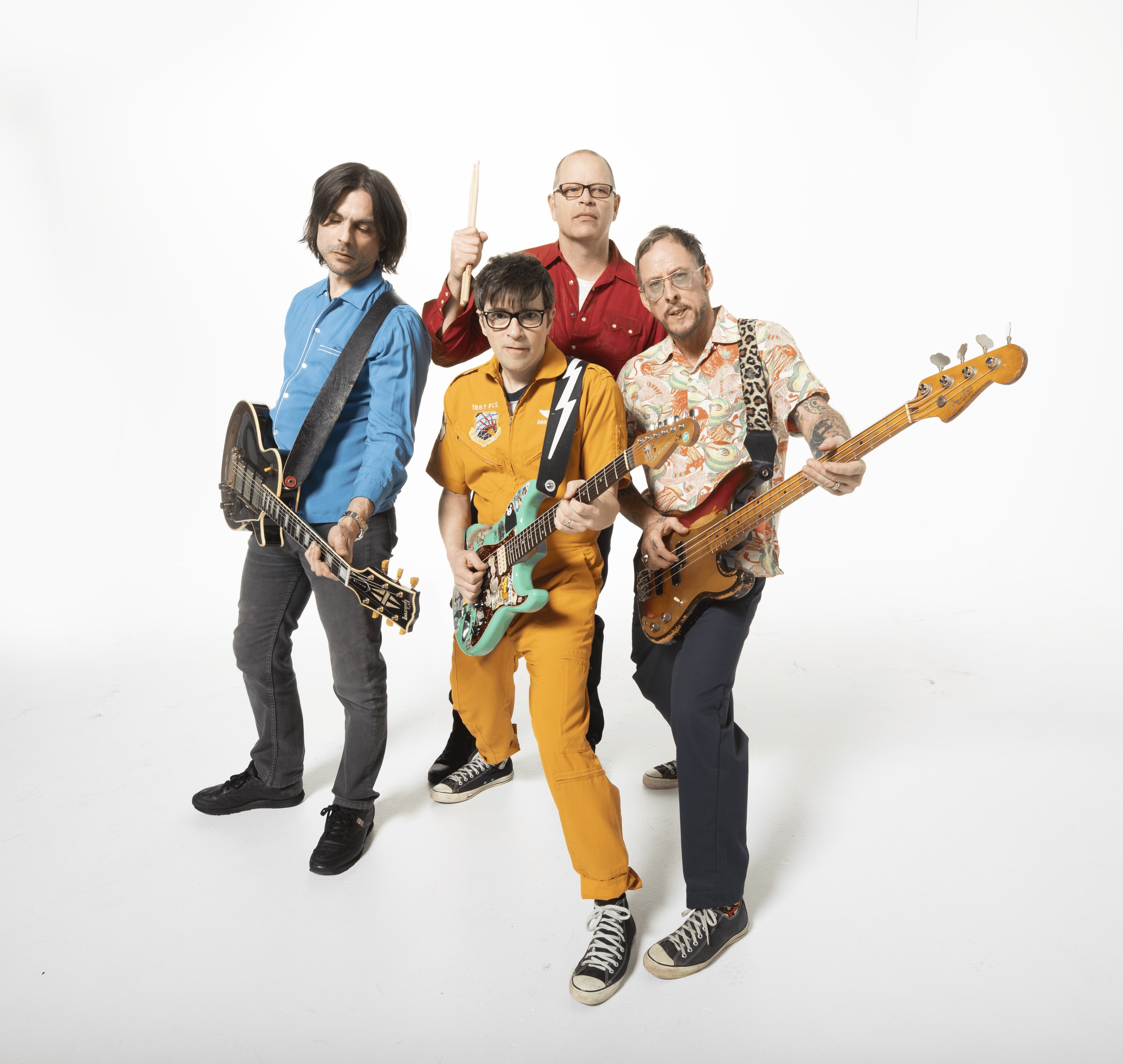 Weezer: Hit nos anos 1990, banda volta ao Brasil avalizada pela juventude