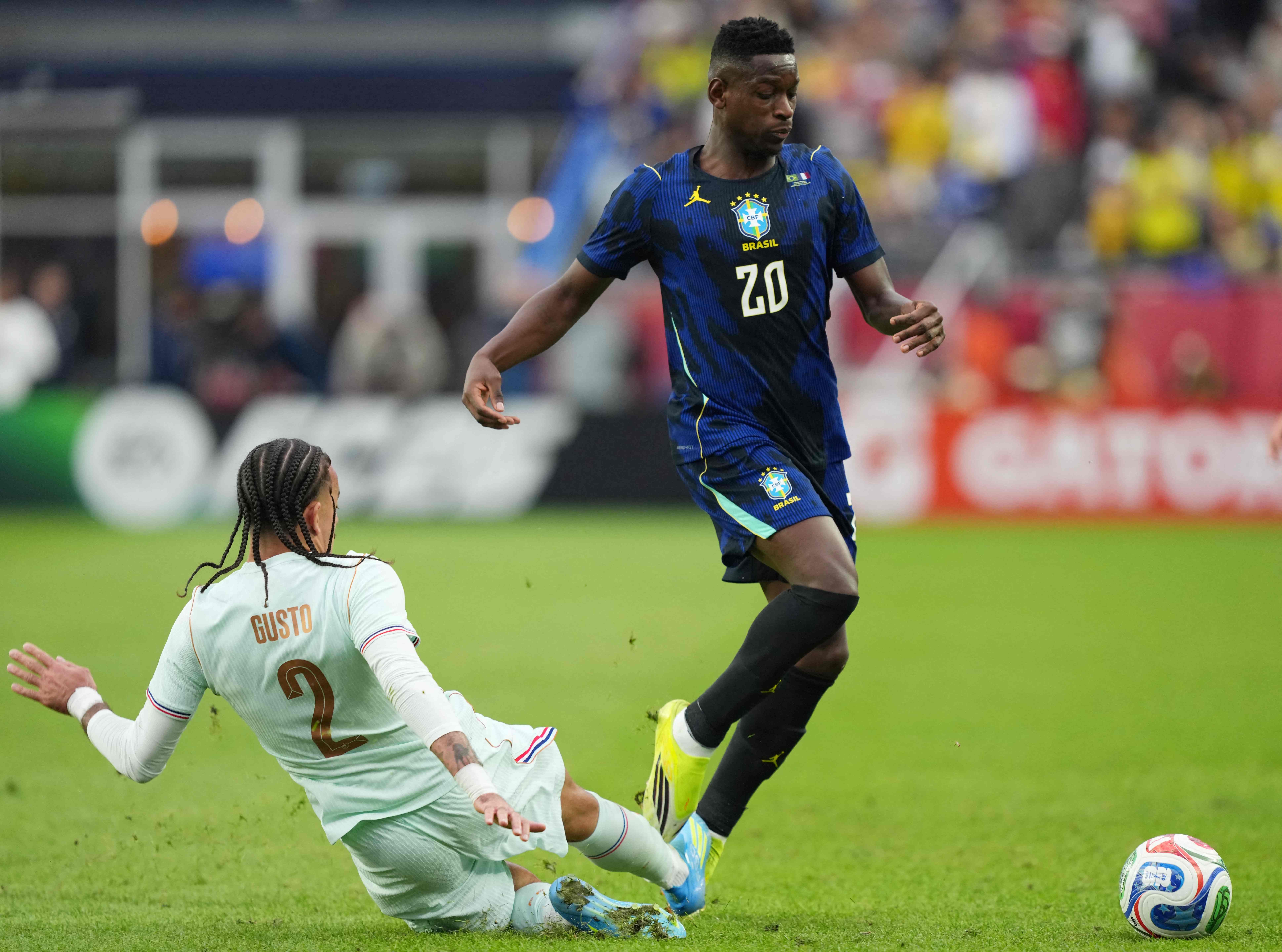 Copa do Mundo: Saiba a origem da camisa azul do Brasil e as semelhanças com a história do uniforme da Argenrina