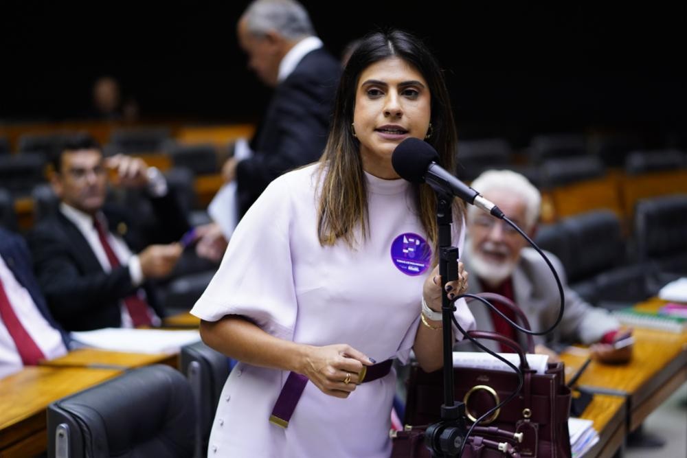 A deputada Camila Jara (PT-MS) também será titular na CPI do MST. Jara integra a Frente Parlamentar Mista em Defesa dos Povos Indígenas. — Foto: Câmara dos Deputados