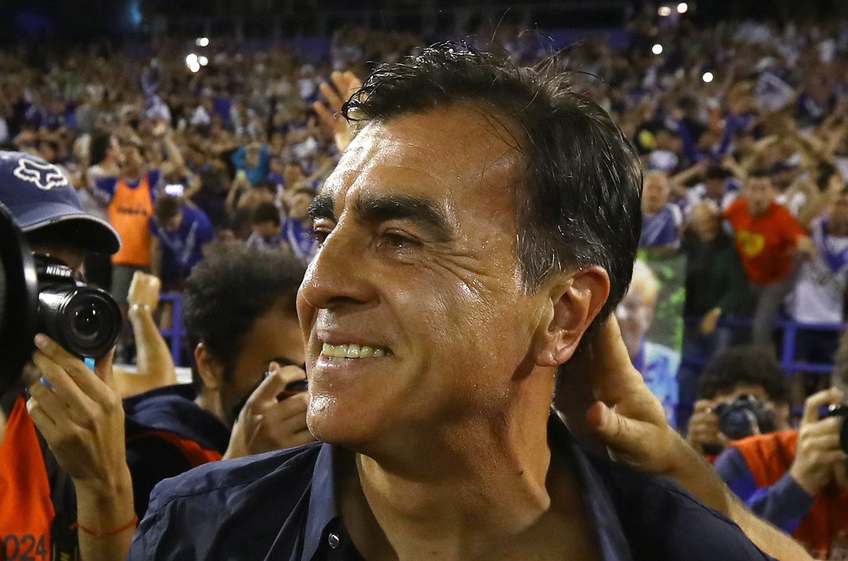 Gustavo Quinteros Leaves Vélez, Heads to Grêmio