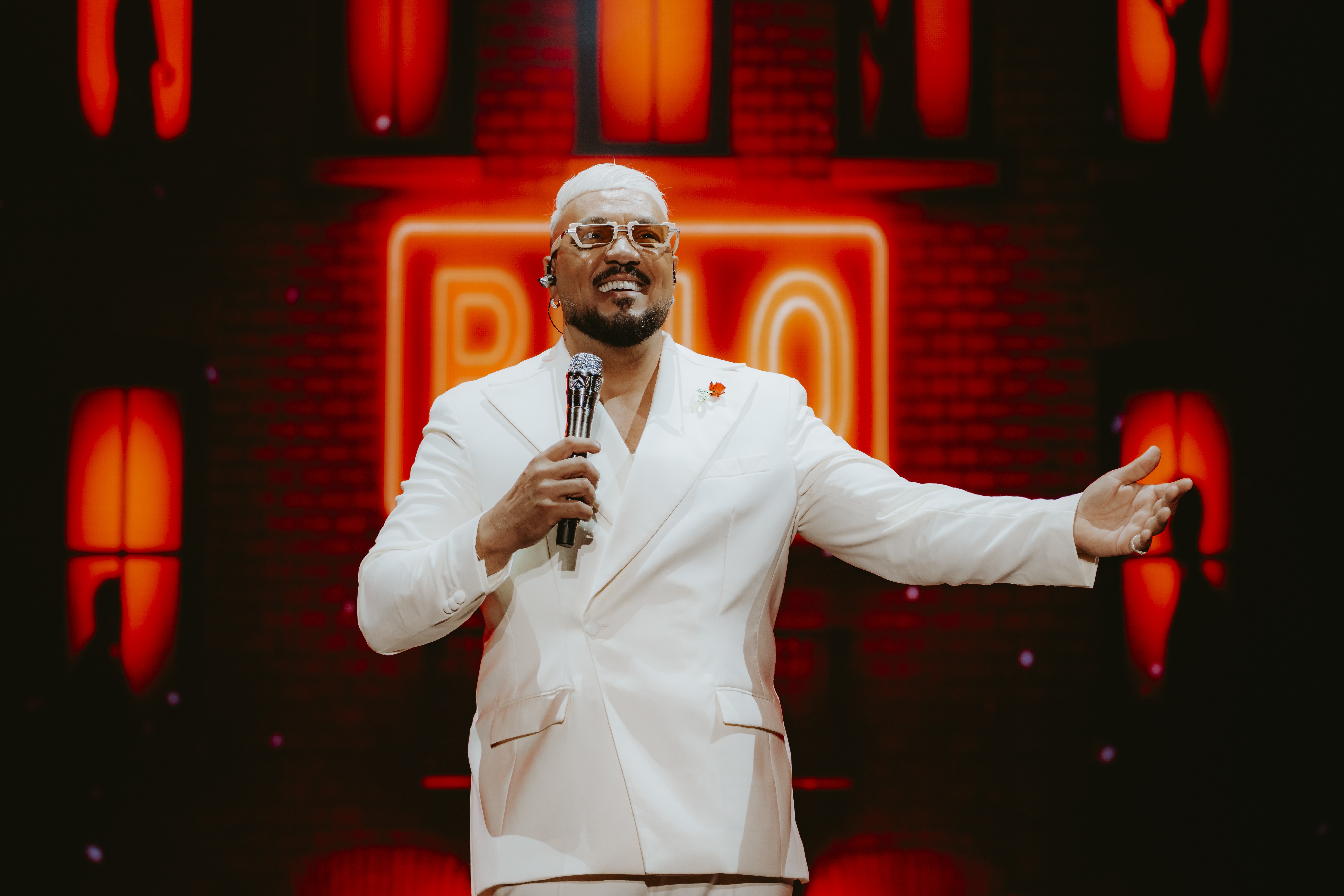 Belo revela figurino branco para Rock in Rio Lisboa