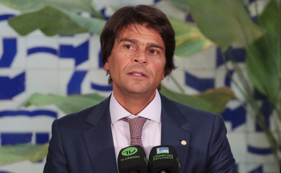 — Todo mundo tem que estar na tabela: o porteiro, o auxiliar administrativo e o Lula — disse Pedro Paulo, relator da Reforma Administrativa. — Foto: Bruno Spada/Câmara dos Deputados