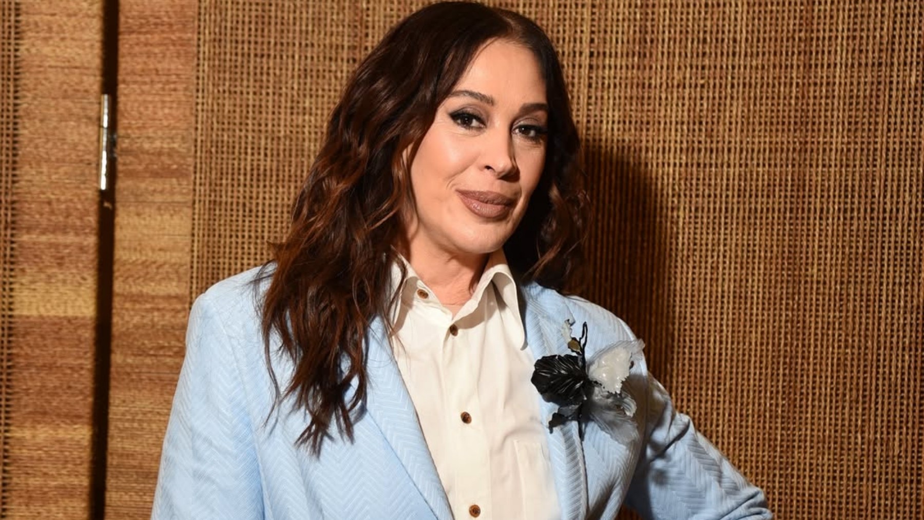 Claudia Raia relata sintoma da menopausa e ajuda a entender mudanças no corpo