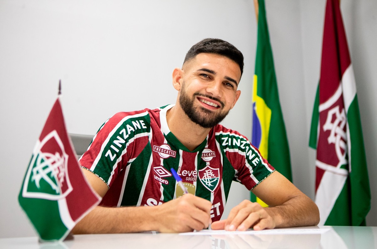 Fluminense anuncia a contratação do zagueiro Ignácio, ex-Sporting Cristal
