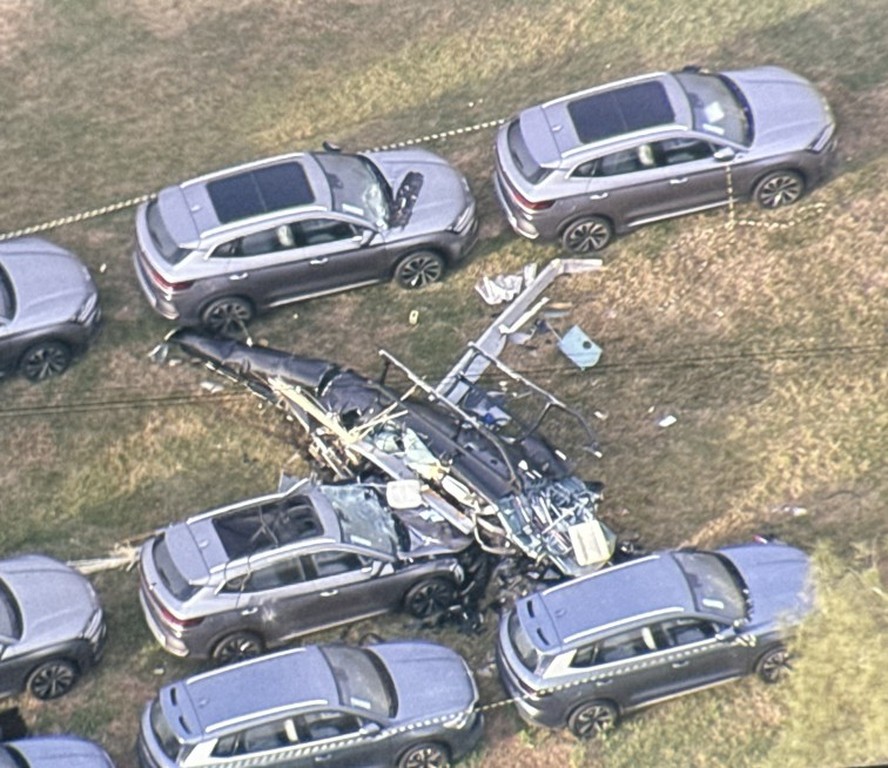 Colisão entre dois helicópteros deixa seis mortos