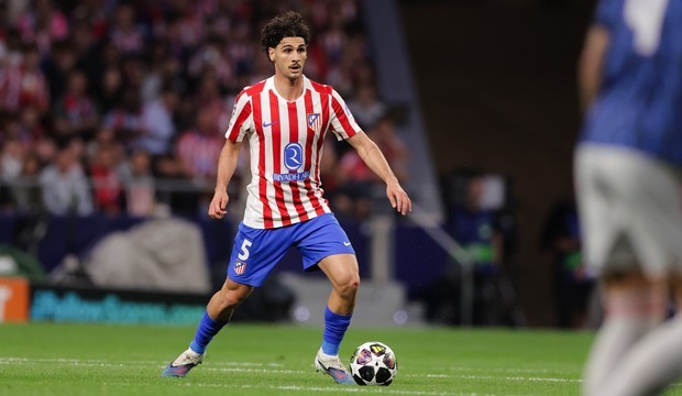 Johnny Cardoso, do Atlético de Madrid e da seleção dos EUA, vai passar por cirurgia e fica fora da Copa do Mundo