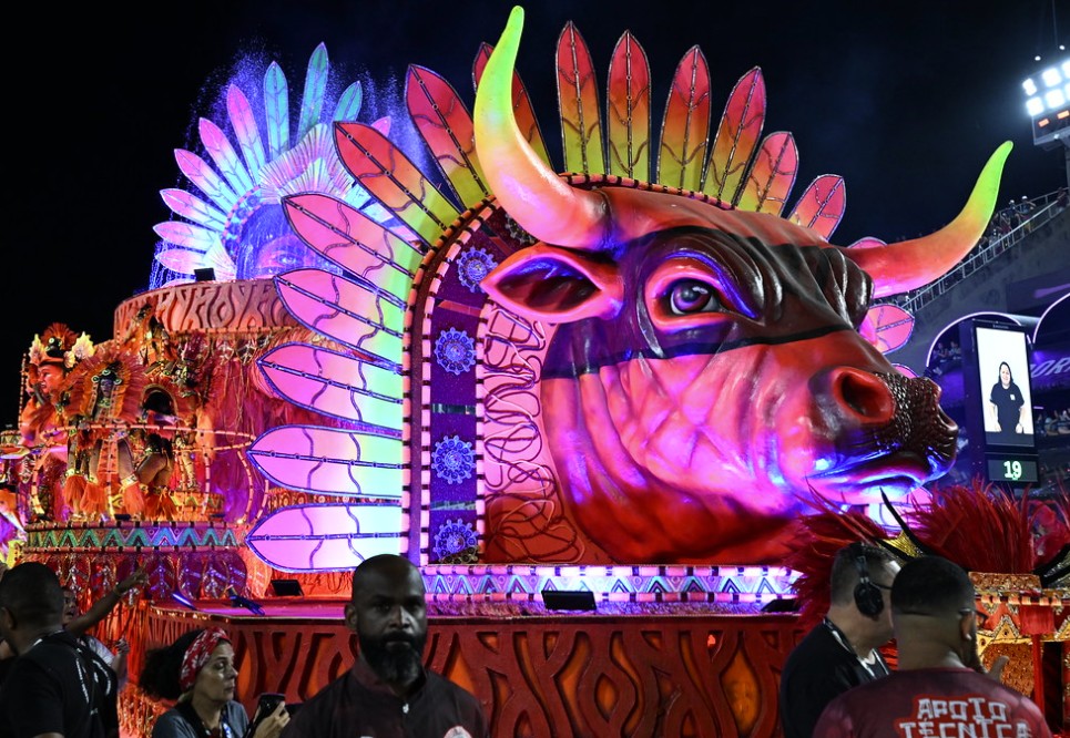 Unidos de Padre Miguel conquista a Série Ouro como melhor escola no carnaval 2026 — Foto: Alex Ferro/Riotur