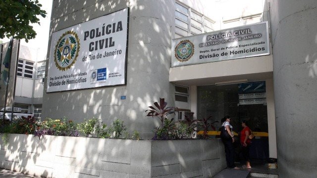 Polícia Civil prende três pessoas envolvidas em latrocínio de ex-policial militar