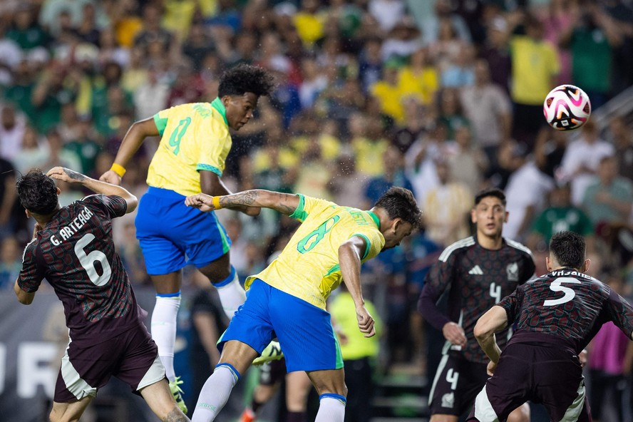 Brasil x México: Autor do gol da vitória, Endrick atrai os holofotes em partida de pouco brilho; leia análise