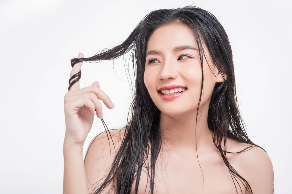 K-beauty para o cabelo: produtos coreanos podem combater a queda? &mdash; Foto: Magnific
