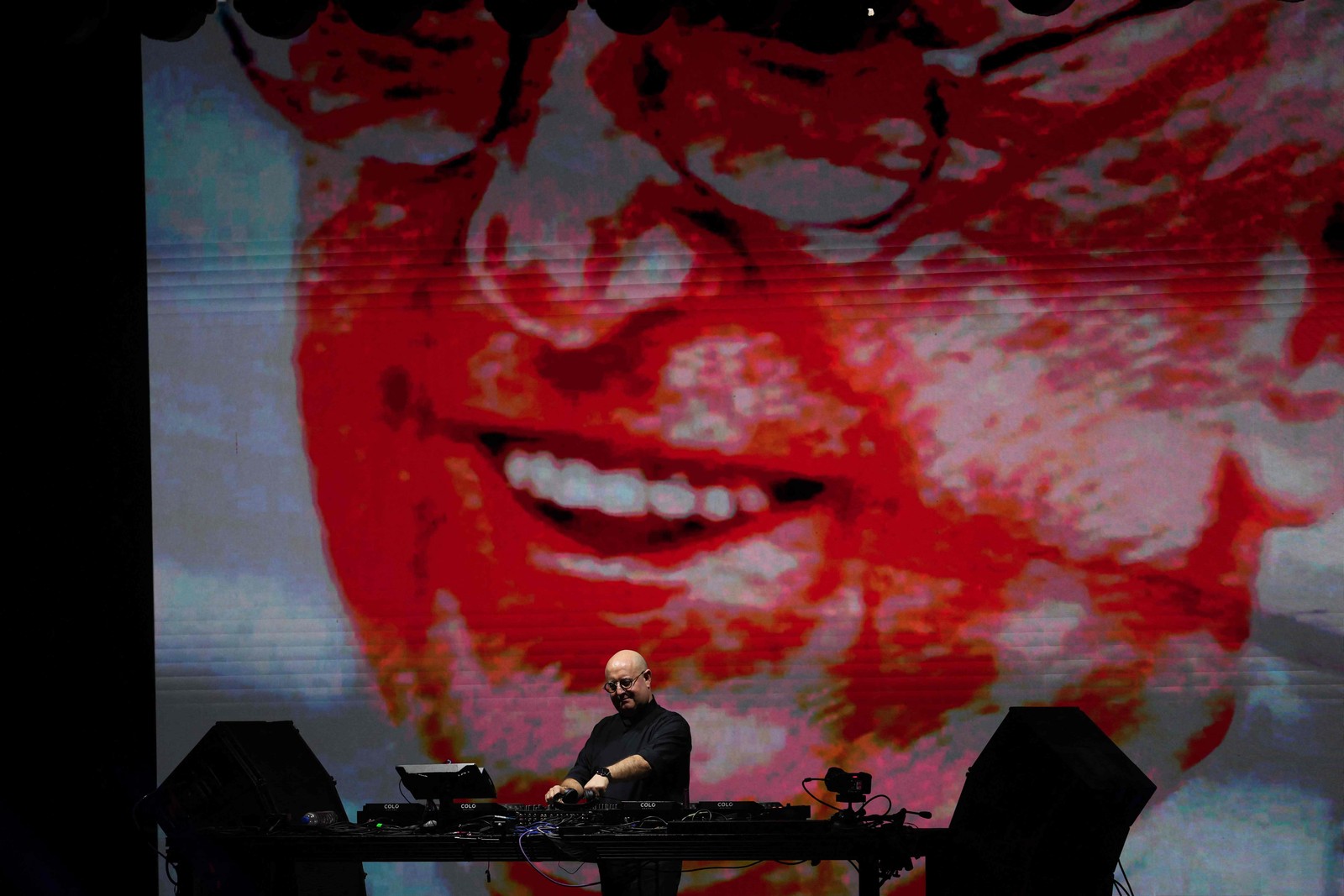 Padre DJ? Quem é sacerdote português que homenageou papa Francisco com ...