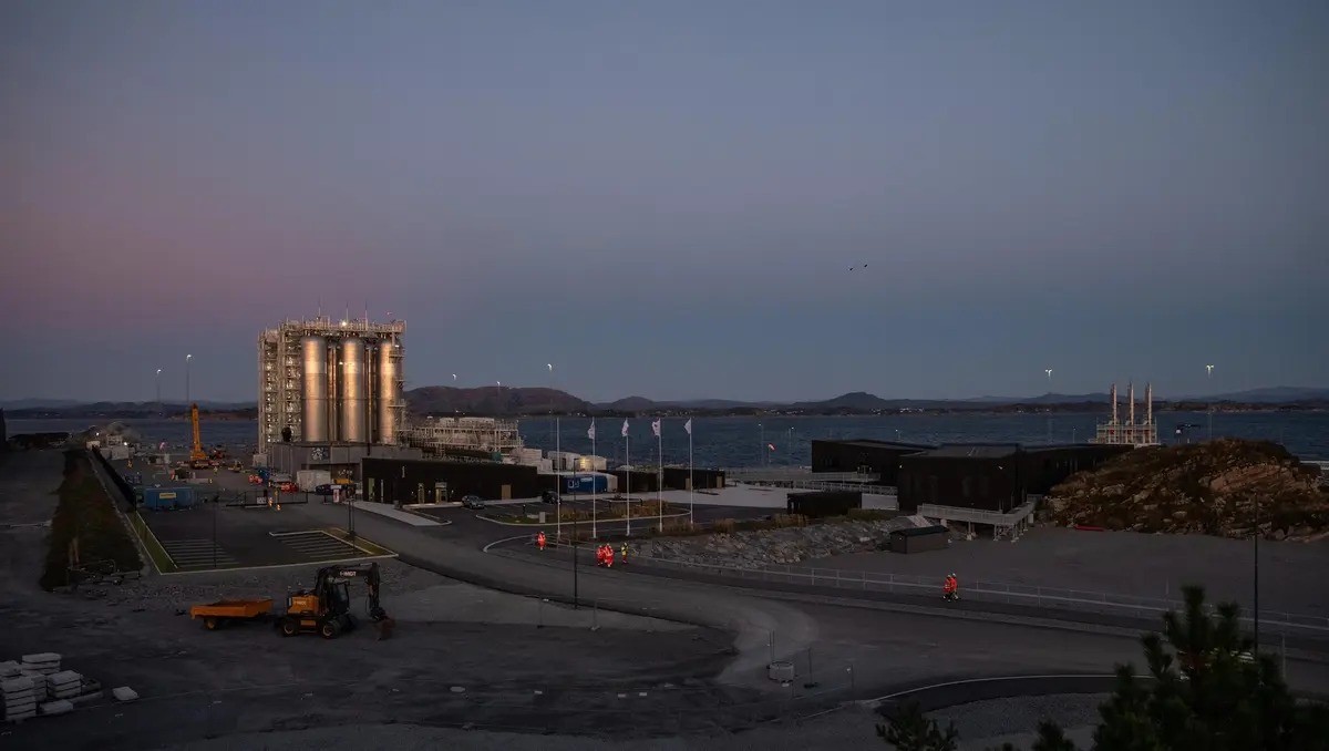 Noruega inaugura primeiro depósito comercial de CO2 do mundo