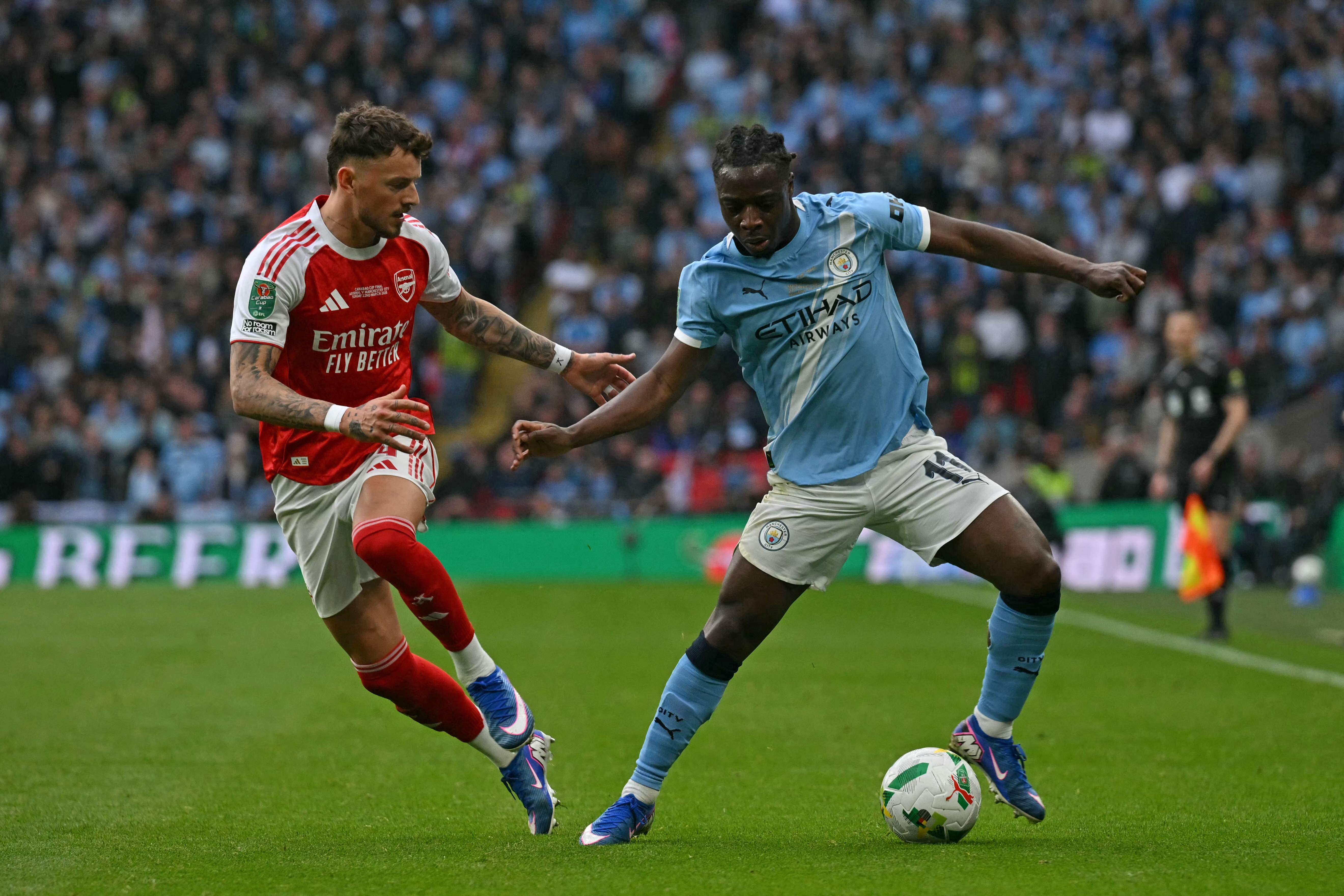 Em clima de final, Arsenal e Manchester City ‘decidem’ Premier League