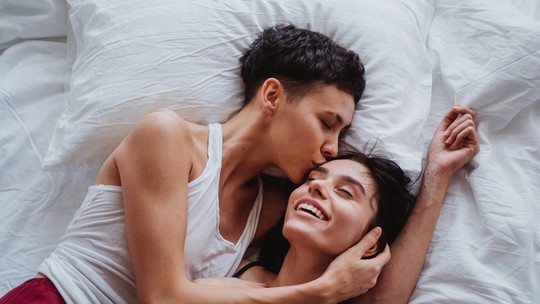 Mulheres lésbicas têm mais orgasmos que as heterossexuais; agora, a ciência quer saber por quê