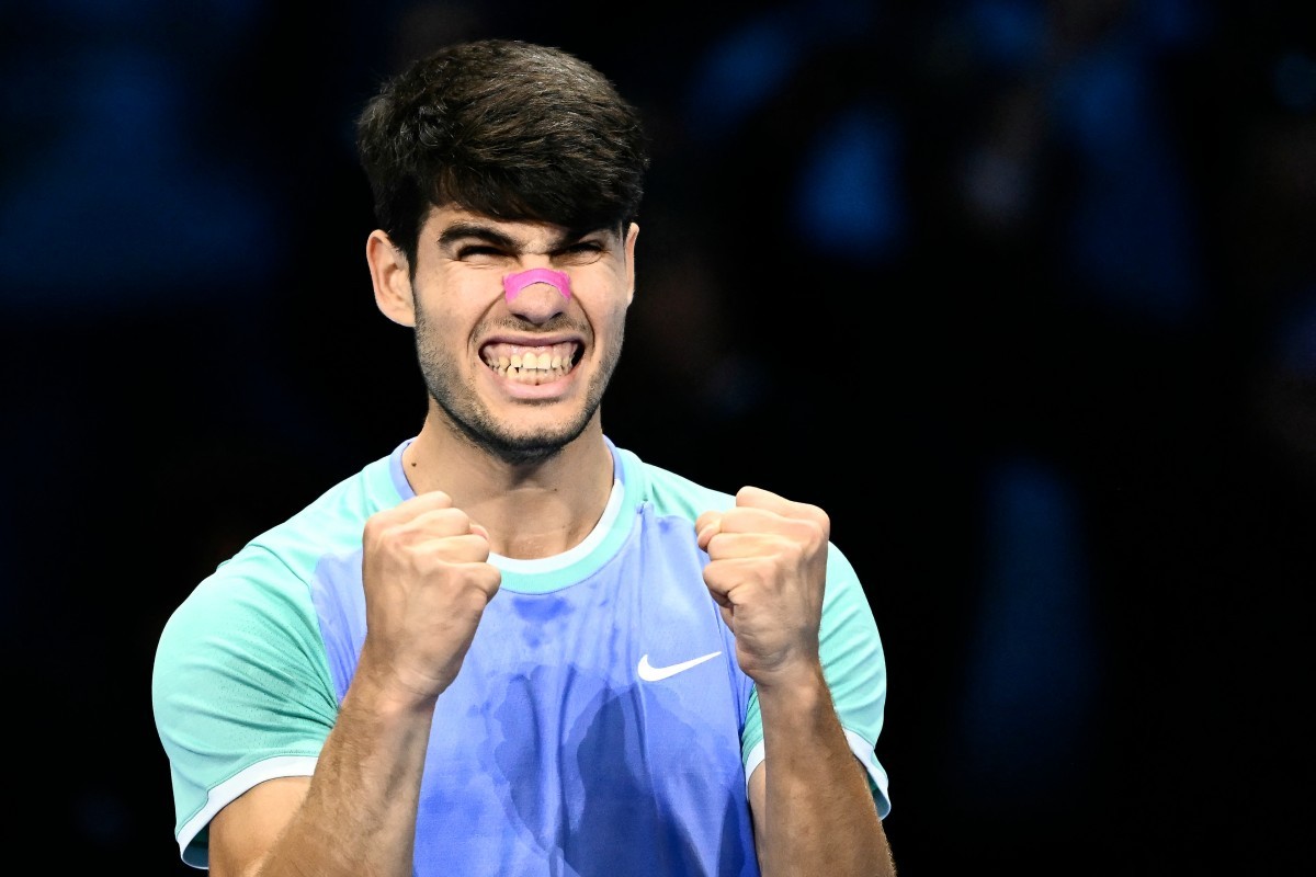 Alcaraz supera Rublev e ganha fôlego após derrota inicial no ATP Finals 2024; veja vídeo