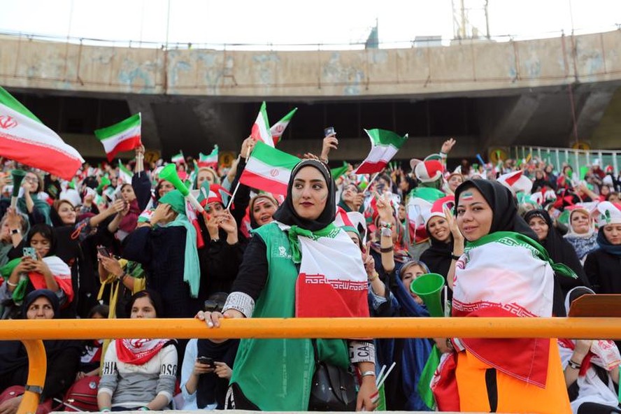 O Irã dá continuidade a um grande trabalho e, de novo com sobras, já se  garante na Copa de 2022