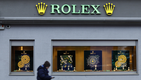 Rolex fica mais caro no Reino Unido por causa da disparada do ouro