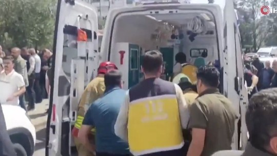 Dois ataques em escolas em dois dias deixam 4 mortos e 36 feridos na Turquia Dois ataques em escolas em dois dias deixam 4 mortos e 36 feridos na Turquia