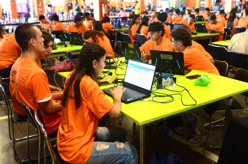 Outra iniciativa recente do governo goiano foi as Escolas do Futuro, focadas em ensino técnico — Foto: Divulgação