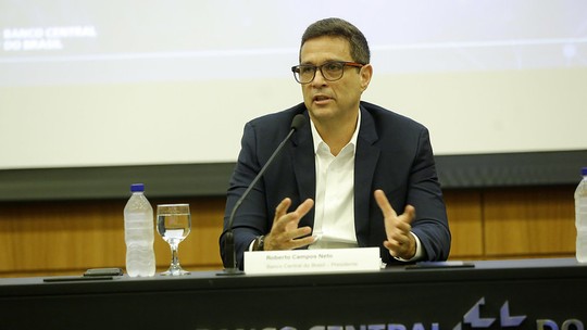 Pix: Brasil chega a 200 milhões de transações por dia, diz Campos Neto
