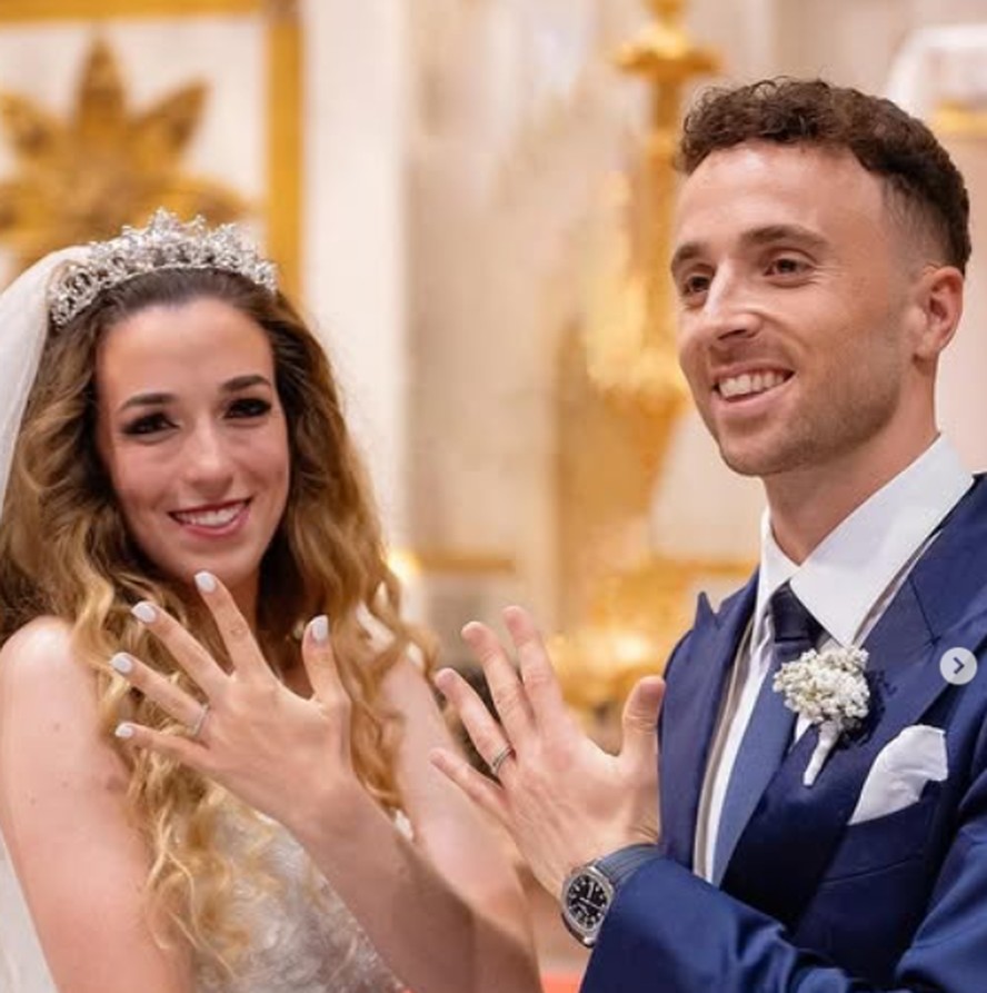 Mulher de Diogo Jota quebra silêncio sobre perda do jogador e celebra 1 mês do casamento: 'Nem a morte nos separa'