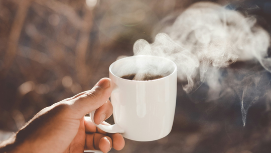 Por que o café pode deixar você ansioso? E como evitar essa reação