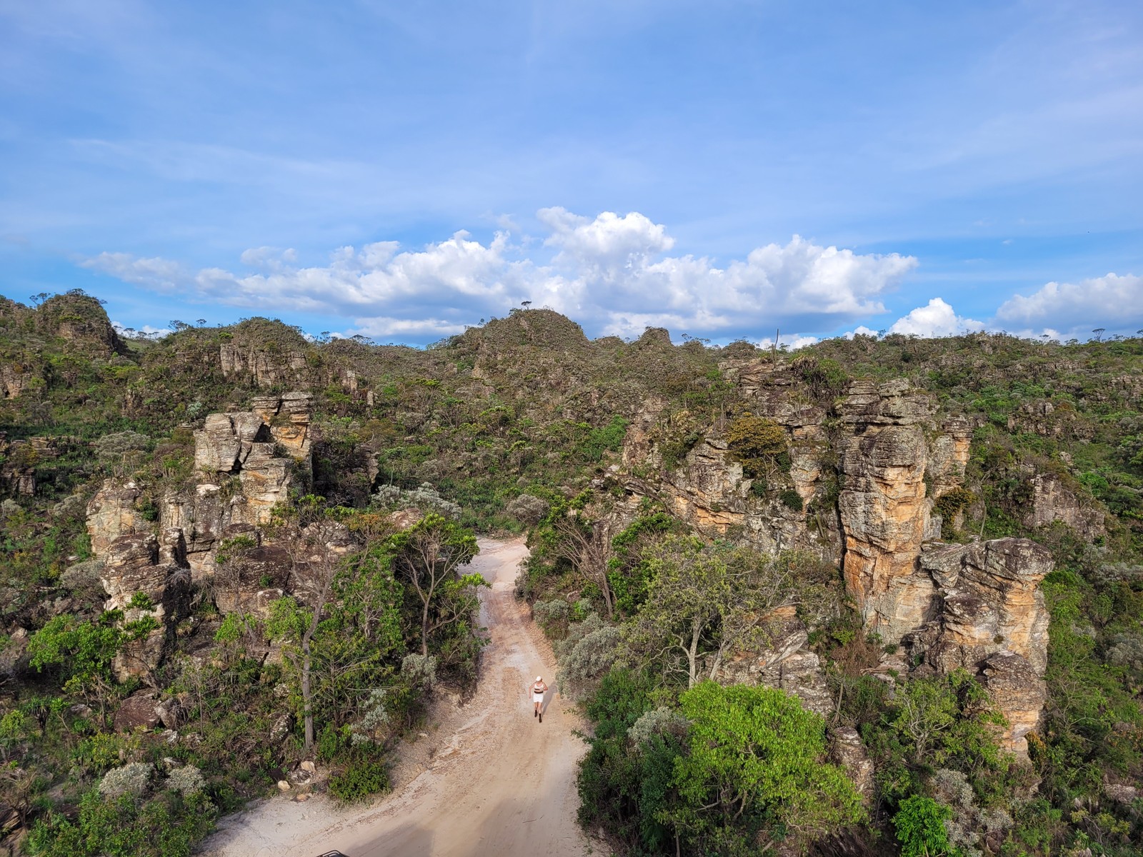 Formações rochosas conhecidas como Condomínio de Pedra, parte do Parque Nacional da Serra da Canastra em Delfinópolis, Minas Gerais — Foto: Eduardo Maia / O Globo