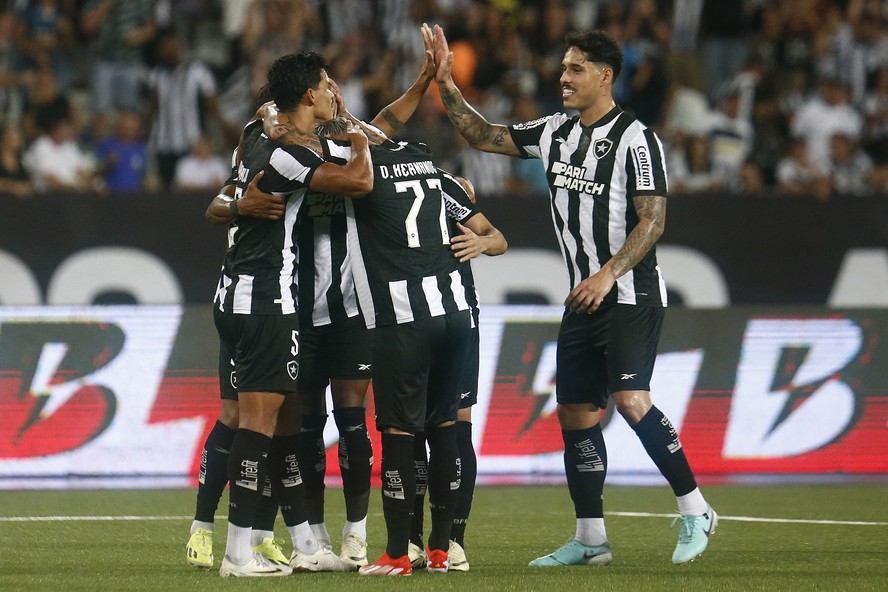 Botafogo goleia o Juventude e eleva a moral para o jogo de quarta-feira