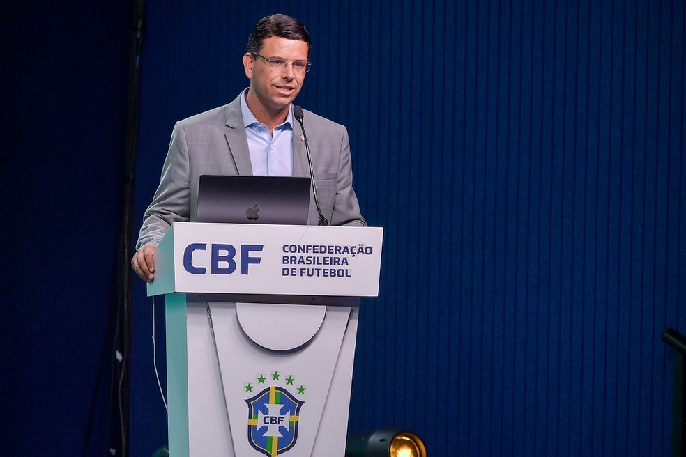 Rodrigo Cintra, chefe da comiss�o de arbitragem � Foto: CBF