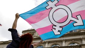 Peru inclui transexualidade em lista de transtornos mentais, e ativistas protestam