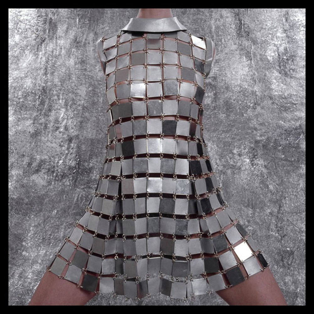 Designer espanhol Paco Rabanne morre aos 88 anos