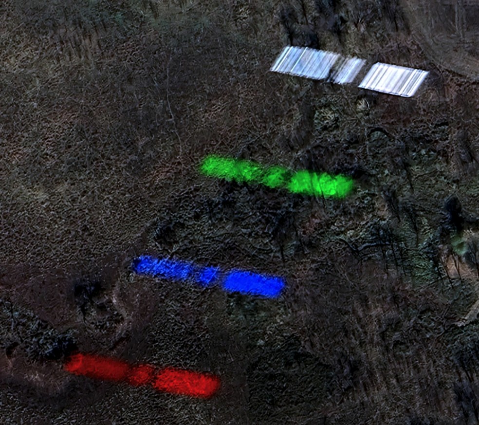 Silhuetas do satélite — Foto: Reprodução/Google Maps