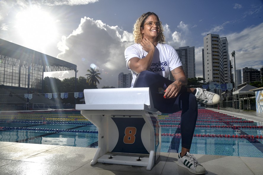 Etiene Medeiros, dona de nove medalhas em campeonatos mundiais, viveu momentos duros
