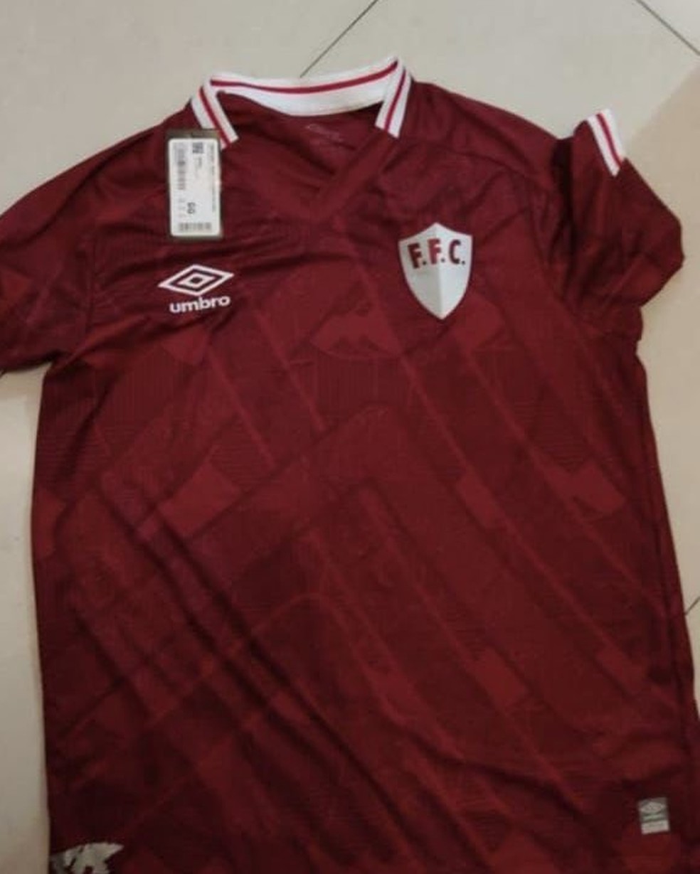 Novo uniforme do Fluminense vaza nas redes sociais — Foto: Reprodução 
