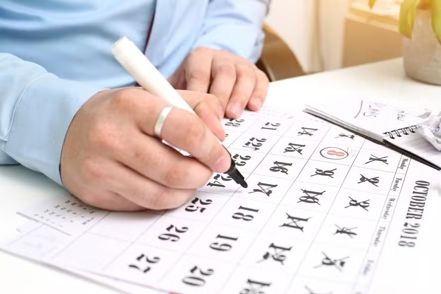 Calendário abril 2026: veja feriados e datas comemorativas do mês