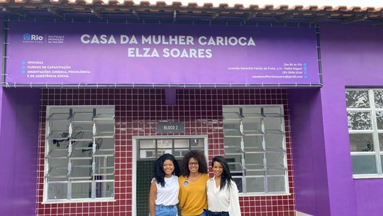Vice-prefeita de Paris visita a Casa da Mulher Elza Soares, projeto social da Prefeitura do Rio