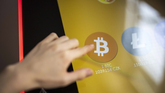 Bitcoin encerra trimestre em alta de mais de 70%