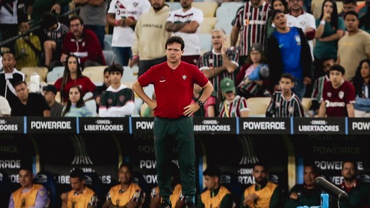 Fernando Diniz analisa vitória do Fluminense sobre o Alianza Lima: 'Não precisava ser desse jeito'