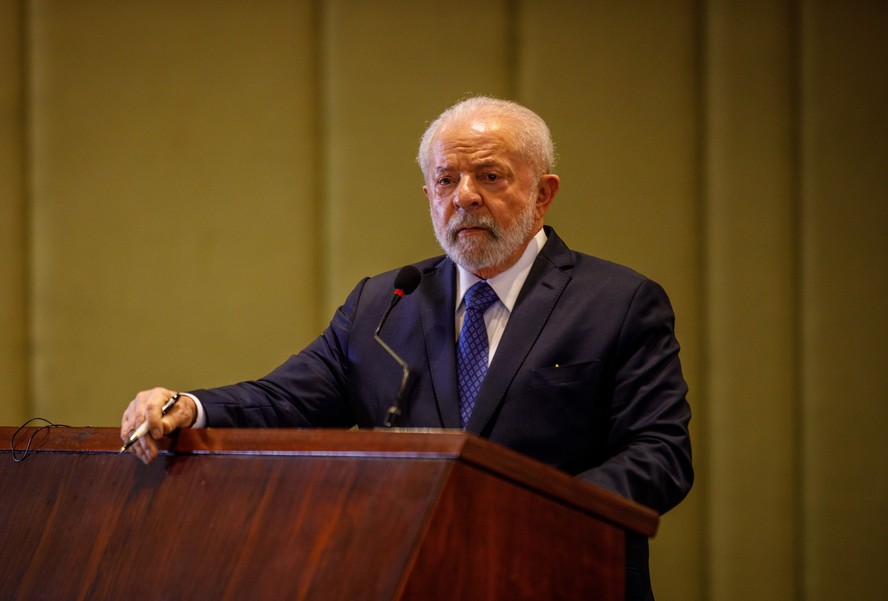 O presidente Luiz Inácio Lula da Silva aceitou a proposta do ministro da Fazenda, Fernando Haddad