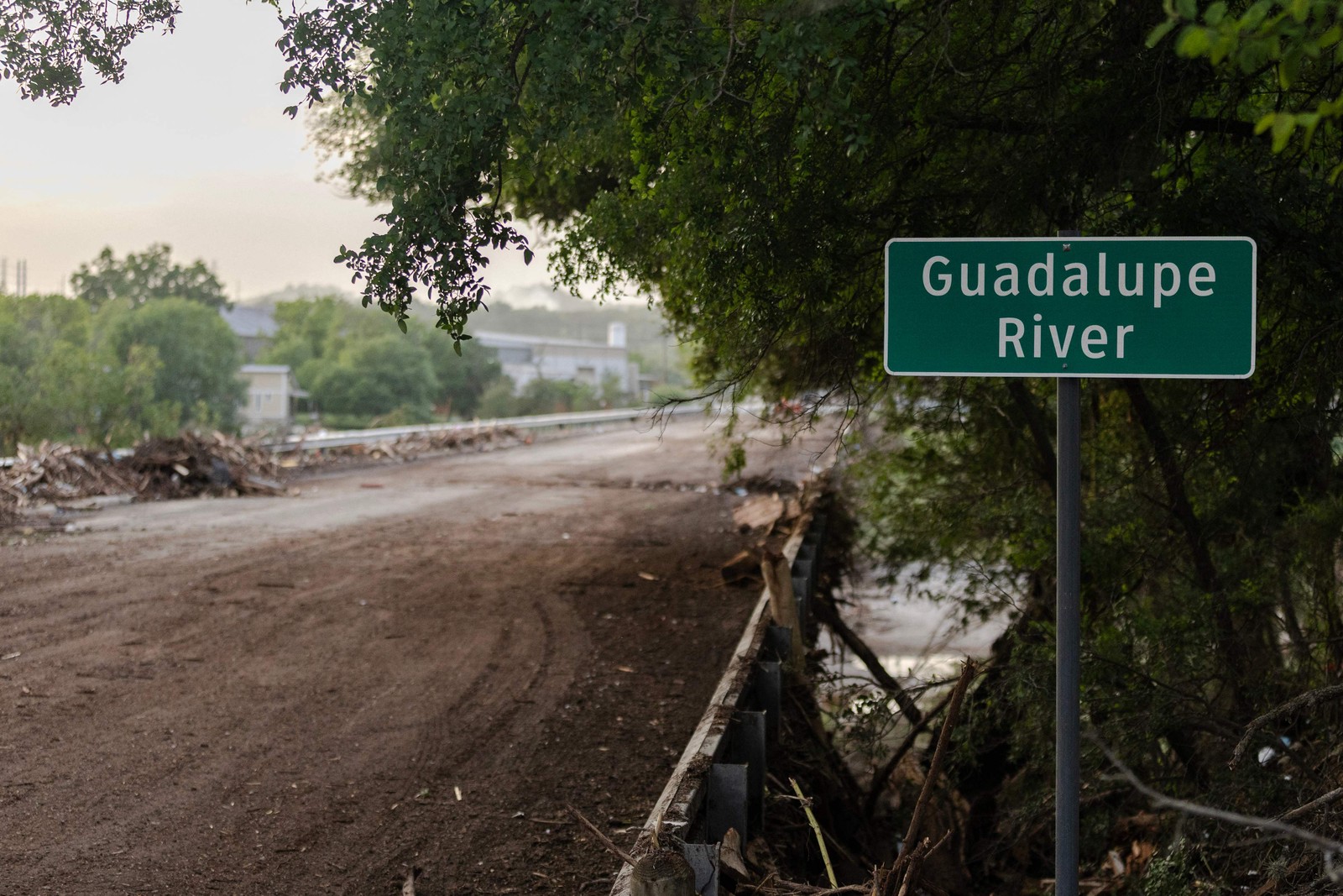 Ponte sobre o Rio Guadalupe em 5 de julho de 2025 em Center Point, Texas — Foto: Jim Vondruska/Getty Images/AFP